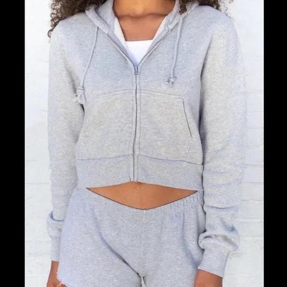 Brandy Melville Cropped Grey Hoodie One‎ size